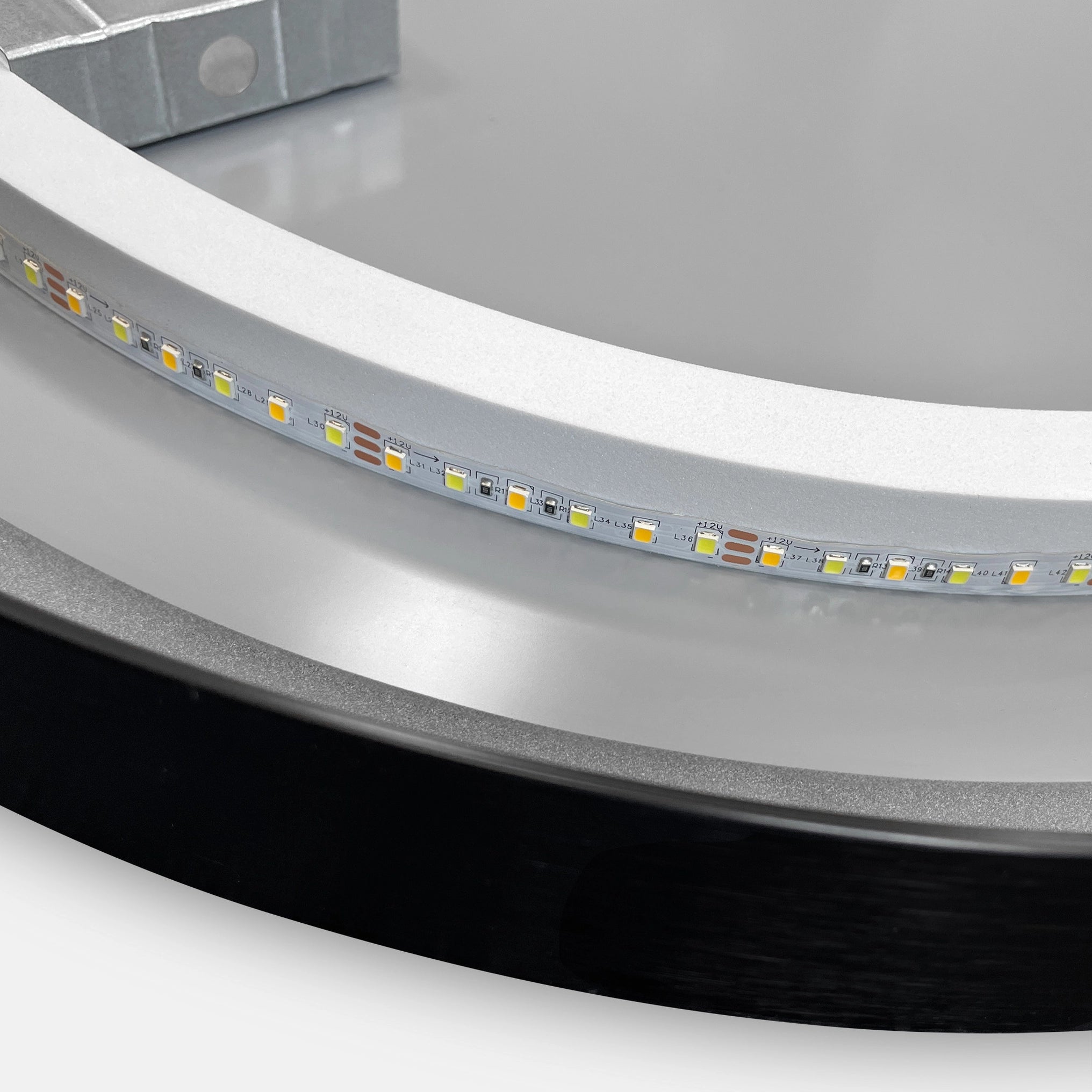 Oglinda de perete cu LED-uri MMJ Negru - 70 cm