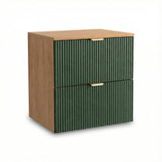Dulap pentru lavoar Willy 60 cm Verde salvie/Nuc cu 2 sertare spațioase, fronturi canelate din MDF și mânere metalice. Design suspendat modern, spațiu practic și finisaj natural elegant.