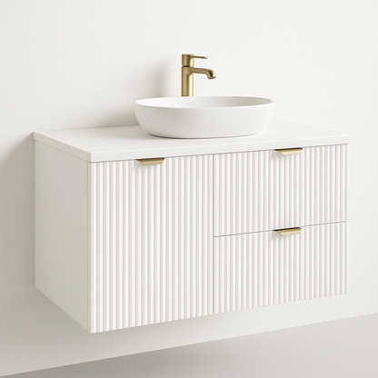 Dulap lavoar Willy 100 cm Alb cu coș de rufe, fronturi riflate, sertare SOFT-CLOSE și mânere aurii – design elegant și spațiu generos de depozitare.